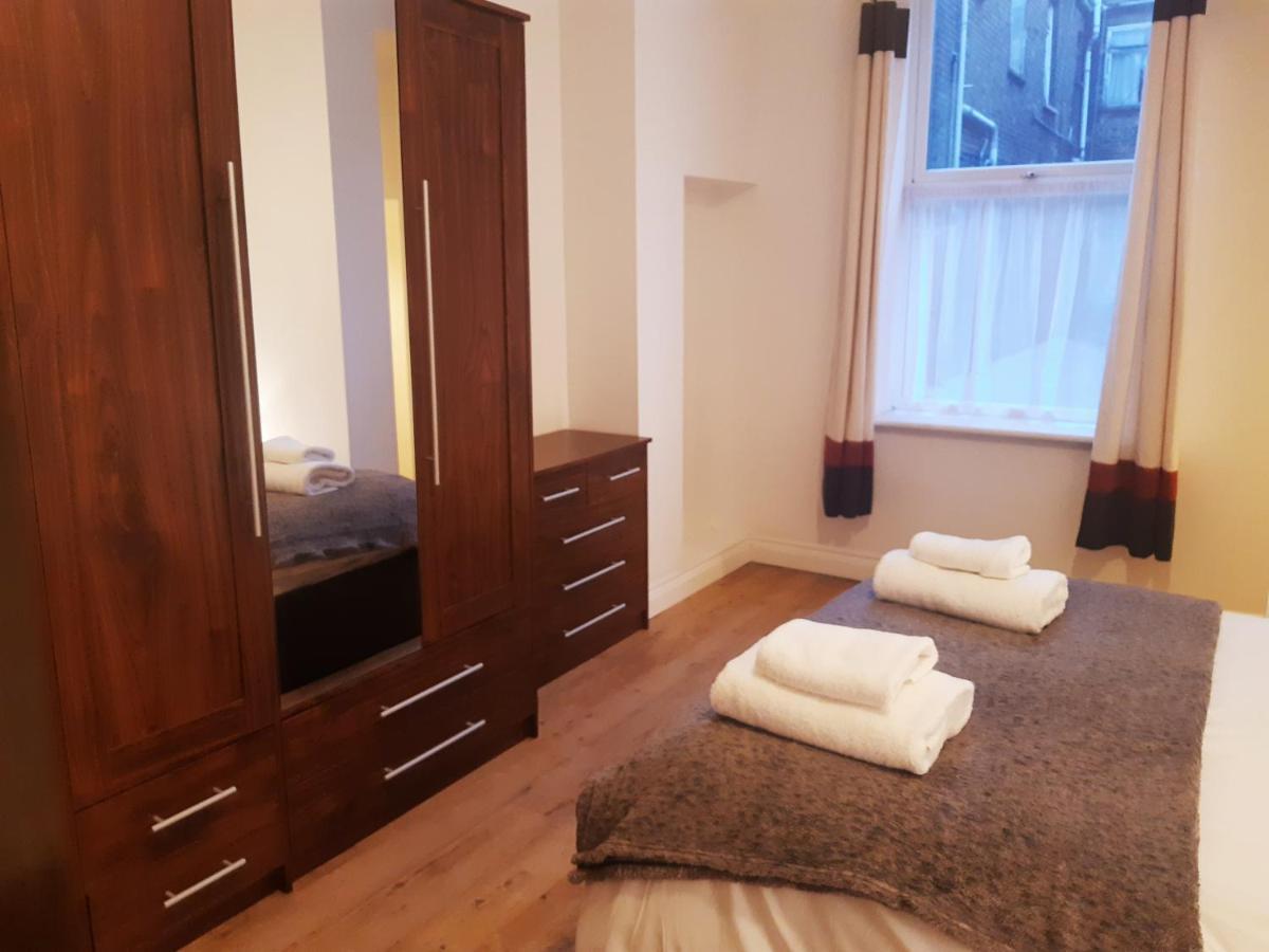 Yarmouth Apartments, Street Permit Parking, Close To Everything, Beach, Pier, Free Wifi غريت يورماوث المظهر الخارجي الصورة