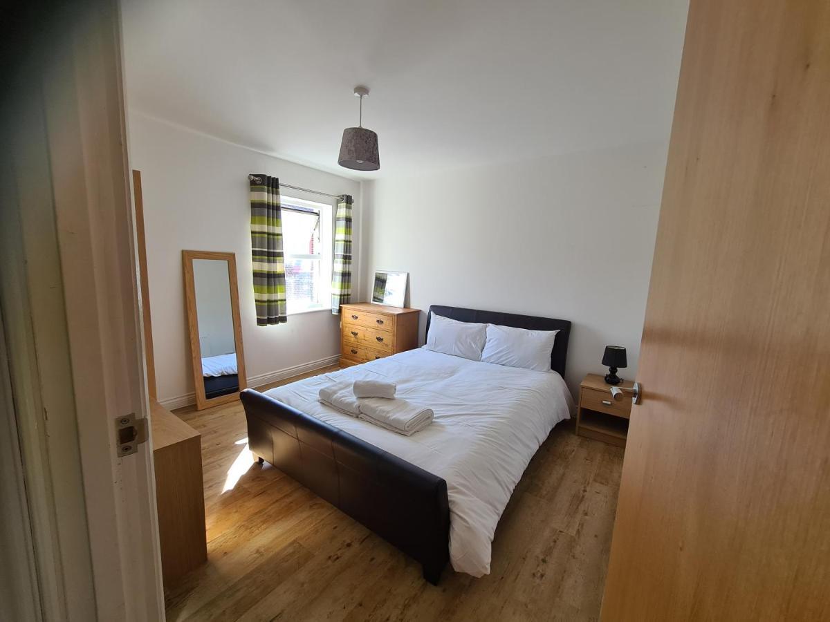 Yarmouth Apartments, Street Permit Parking, Close To Everything, Beach, Pier, Free Wifi غريت يورماوث المظهر الخارجي الصورة